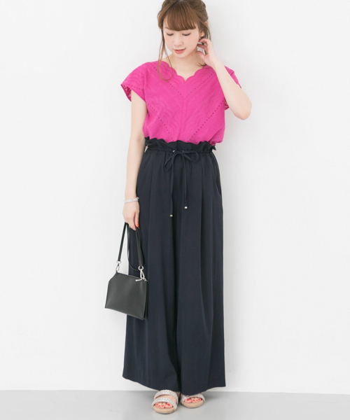 URBAN RESEARCH（アーバンリサーチ）の「テンセル混ドロストイージーワイドパンツ（その他パンツ・レディース・ネイビー/レッド/ベージュ・FREE）」の19枚目の写真