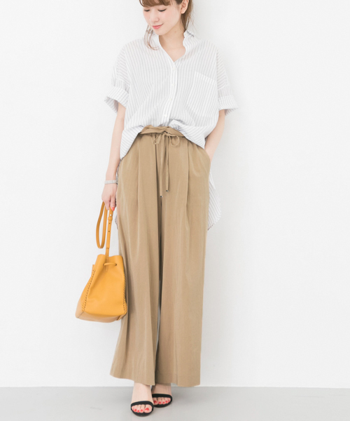 URBAN RESEARCH（アーバンリサーチ）の「テンセル混ドロストイージーワイドパンツ（その他パンツ・レディース・ネイビー/レッド/ベージュ・FREE）」の13枚目の写真