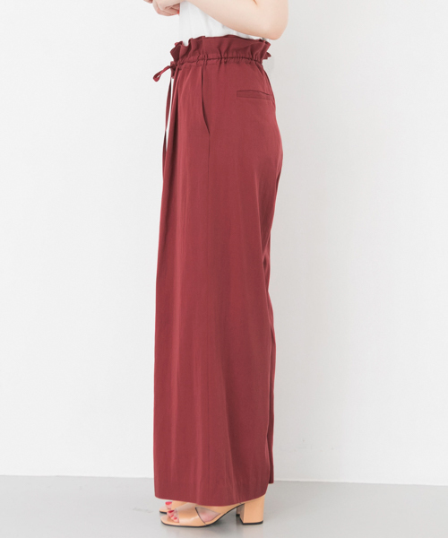 URBAN RESEARCH（アーバンリサーチ）の「テンセル混ドロストイージーワイドパンツ（その他パンツ・レディース・ネイビー/レッド/ベージュ・FREE）」の15枚目の写真