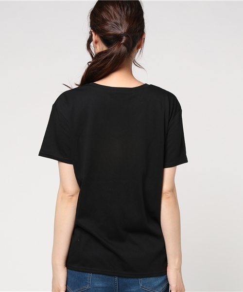 VENCEEXCHANGE(ヴァンスエクスチェンジ)の「フェイクファーポケットTシャツ (Tシャツ/カットソー・レディース・ブラック/オフホワイト・MEDIUM)」の5枚目の写真