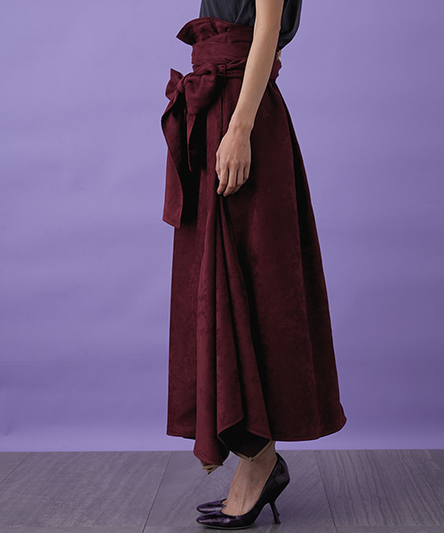 STUDIOUS(ステュディオス)の「【STUDIOUS】スウェードハイウエストリボンスカート(スカート・レディース・バーガンディー/ネイビー/カーキ・1/0)」の7枚目の写真