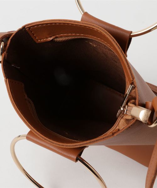 PLAIN CLOTHING（プレーンクロージング）の「ゴールドハンドル2wayバッグ（ショルダーバッグ・レディース・キャメル/ベージュ/グレー/ブラック/ワイン・FREE）」の7枚目の写真