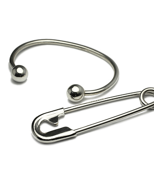 JAM HOME MADE（ジャムホームメイド）の「JAM アイレットバングル & キーホルダー メンズ レディース シルバー シンプル（バングル/リストバンド・メンズ・シルバー・ONE SIZE）」の4枚目の写真