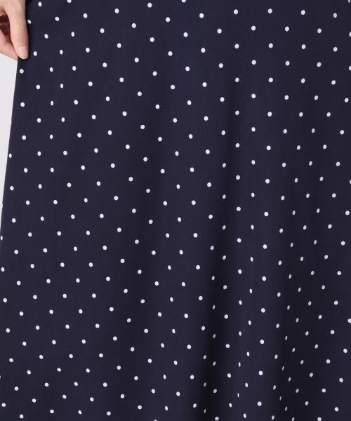 LOWRYS FARM（ローリーズファーム）の「２ＷＡＹキャミワンピース　801632（ワンピース・レディース・ブラック/グリーン/ドット・MEDIUM/LARGE）」の7枚目の写真