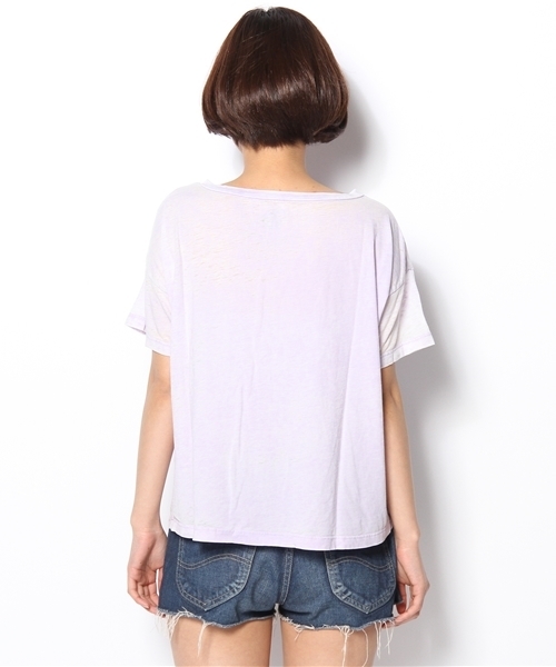 BEAUTY&YOUTH UNITED ARROWS（ビューティーアンドユースユナイテッドアローズ）の「BYBC ♪CHASER 別注プリントTEE（Tシャツ/カットソー・レディース・ホワイト/ダークグレー/ライラック・フリー）」の6枚目の写真