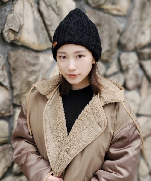 Ruben（ルーベン）の「ケーブル 裏ボア バイカラーニット（ニットキャップ/ビーニー・レディース・ブラック/グレー/マスタード/アイボリー/ワイン/ベージュ・FREE）」の20枚目の写真