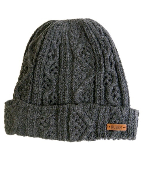 Ruben（ルーベン）の「ケーブル 裏ボア バイカラーニット（ニットキャップ/ビーニー・レディース・ブラック/グレー/マスタード/アイボリー/ワイン/ベージュ・FREE）」の9枚目の写真