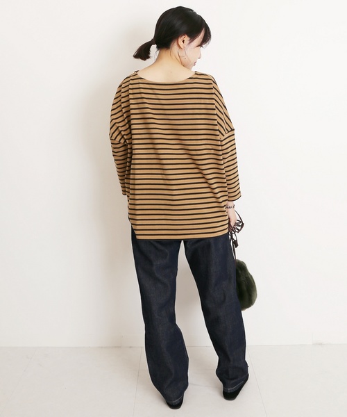 SLOBE IENA(スローブイエナ)の「《WEB限定》2WAYルーズTシャツ◆(Tシャツ/カットソー・レディース・ブラック/ネイビー/ブラック系その他/キャメル・FREE)」の10枚目の写真