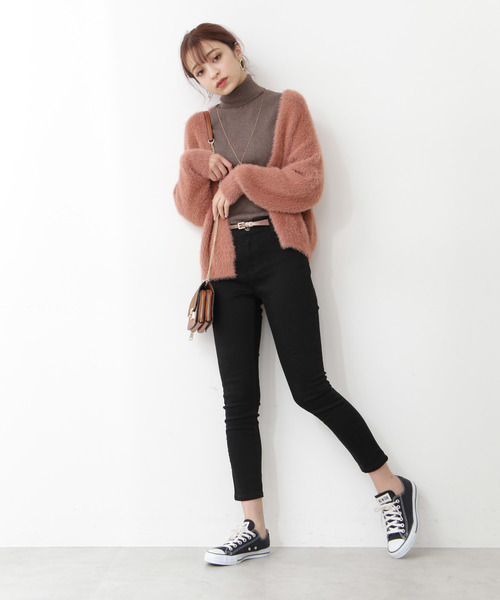 N.（N. Natural Beauty Basic）（エヌエヌナチュラルビューティーベーシック）の「フェザーショートカーディガン（カーディガン/ボレロ・レディース・ブラック/ベージュ/ピンク・MEDIUM）」の5枚目の写真