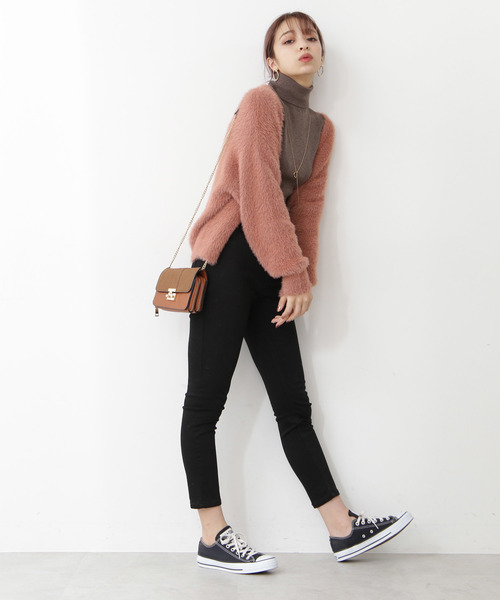 N.（N. Natural Beauty Basic）（エヌエヌナチュラルビューティーベーシック）の「フェザーショートカーディガン（カーディガン/ボレロ・レディース・ブラック/ベージュ/ピンク・MEDIUM）」の11枚目の写真