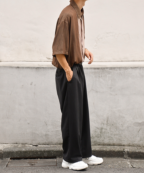 kutir(クティール)の「切り替えステッチシャツ(シャツ/ブラウス・メンズ・ブラック/ダークブラウン・MEDIUM/LARGE)」の8枚目の写真