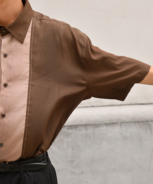 kutir(クティール)の「切り替えステッチシャツ(シャツ/ブラウス・メンズ・ブラック/ダークブラウン・MEDIUM/LARGE)」の3枚目の写真