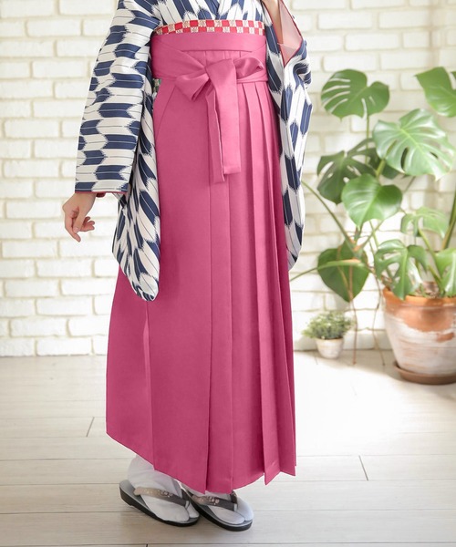 KYOETSU（キョウエツ）の「レディース無地袴（着物・レディース・ネイビー/ローズ/ダークブラウン/ライトグリーン/オレンジ/エンジ/マジェンタ/ダークパープル/ダークグリーン/ブラック/グリーン/ピンク/サックスブルー/イエロー/ターコイズブルー/パープル/スモーキーグリーン系/アイボリー/スモークピンク/グレイッシュベージュ/ブラウン/ライトブルーグレー・LL/L/S/M/3L）」の17枚目の写真