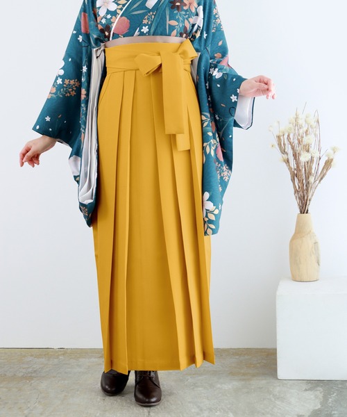 KYOETSU（キョウエツ）の「レディース無地袴（着物・レディース・ネイビー/ローズ/ダークブラウン/ライトグリーン/オレンジ/エンジ/マジェンタ/ダークパープル/ダークグリーン/ブラック/グリーン/ピンク/サックスブルー/イエロー/ターコイズブルー/パープル/スモーキーグリーン系/アイボリー/スモークピンク/グレイッシュベージュ/ブラウン/ライトブルーグレー・LL/L/S/M/3L）」の16枚目の写真