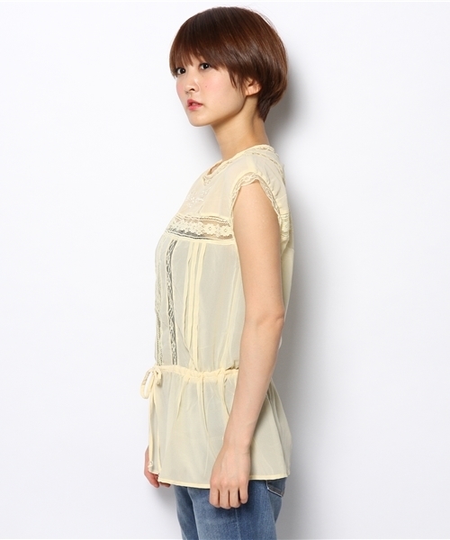 Kastane（カスタネ）の「【ANGIE】レースブラウス（シャツ/ブラウス・レディース・イエロー・SMALL/MEDIUM）」の8枚目の写真