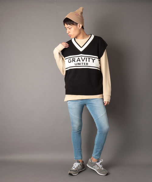 SUGGESTION(サジェッション)の「【SUGGESTION】ドロップショルダーVネックジャガードニットベスト(ベスト・メンズ・ブラック/ネイビー/オフホワイト/グリーン・M/L)」の8枚目の写真