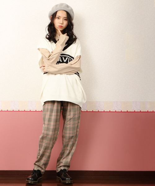 SUGGESTION(サジェッション)の「【SUGGESTION】ドロップショルダーVネックジャガードニットベスト(ベスト・メンズ・ブラック/ネイビー/オフホワイト/グリーン・M/L)」の14枚目の写真