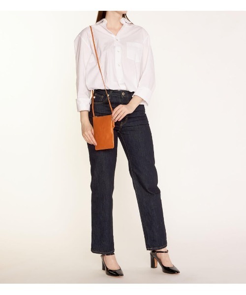 IL BISONTE(イルビゾンテ)の「IL BISONTE / ショルダーバッグ(ショルダーバッグ・レディース・ブラック/ダークブラウン/ネイビー/グレー/レッド/オリーブ/オレンジ/グリーン/ライトブラウン/ナチュラル/レンガ・FREE)」の14枚目の写真