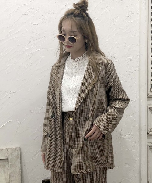 EPIMI E'PIMMY（エピミエピミー）の「《setupにも》ダブルボタンテーラードジャケット（テーラードジャケット・レディース・ベージュ/ネイビー/ブラウン/グレー・MEDIUM）」の3枚目の写真