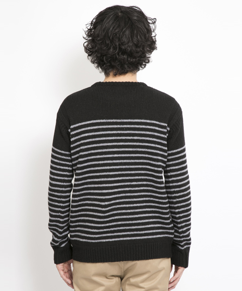 SILAS（サイラス）の「GUERNSEY KNIT（ニット/セーター・メンズ・ブラック/ブルー・3/1/2）」の4枚目の写真