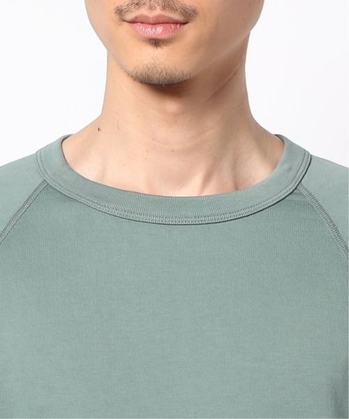 SAVE KHAKI UNITED(セーブカーキユナイテッド)の「SAVE KHAKI UNITED SUPIMA FLEECE CREW SWE(スウェット・メンズ・ブラック/ネイビー/ホワイト×ホワイト/ブラウン系その他/ライトグリーン/オレンジ/ダークブルー/パープル系その他/ライトイエロー/ピンク・SMALL/MEDIUM/X-SMALL/LARGE)」の16枚目の写真