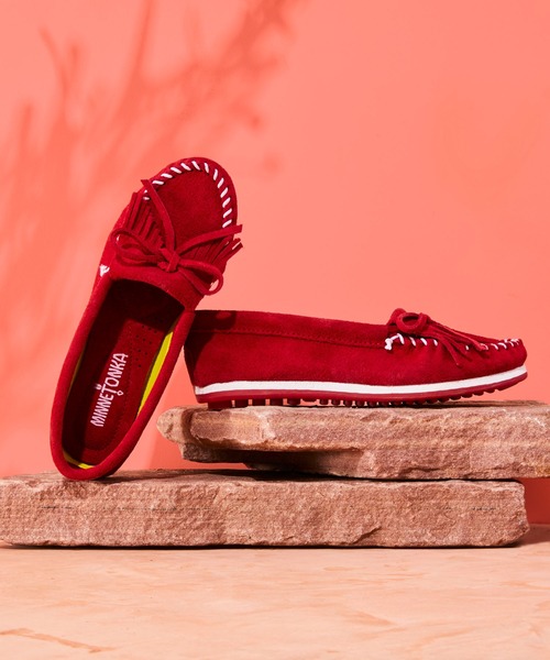 Minnetonka（ミネトンカ）の「MINNETONKA（ミネトンカ） / 撥水加工 スエードモカシン MINNETONKA  KILTY PLUS キルティプラス（モカシン/デッキシューズ・レディース・ブラック/ネイビー/グレー/ブラウン/ターコイズブルー/ピンク/レッド/ストーン/ブルー系その他/ピンク系その他2/レモンイエロー/ピンク系その他・8.5/6/8/5.5/7.5/9/7/6.5/5）」の12枚目の写真