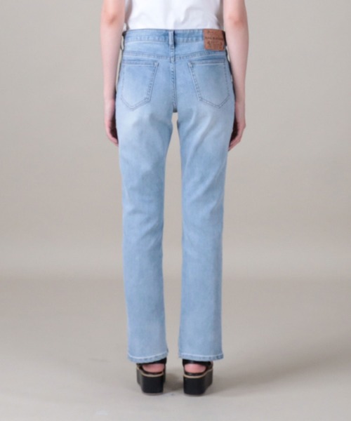 RAG MACHINE（ラグマシーン）の「【RAG MACHINE】フロントスリットデニム（デニムパンツ・レディース・ライトインディゴブルー/ブラック・S/M/L）」の10枚目の写真