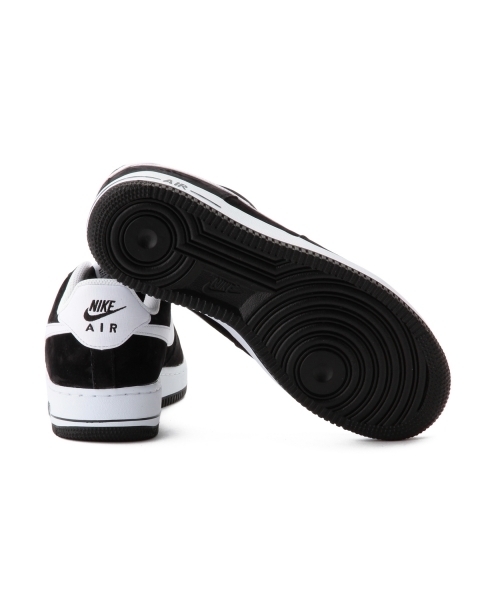 NIKE(ナイキ)の「NIKE / エアフォース1 07(スニーカー・メンズ・ブラック・27.0cm/28.0cm/27.5cm/28.5cm)」の4枚目の写真