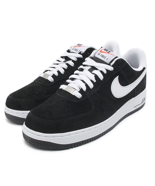 NIKE(ナイキ)の「NIKE / エアフォース1 07(スニーカー・メンズ・ブラック・27.0cm/28.0cm/27.5cm/28.5cm)」の1枚目の写真