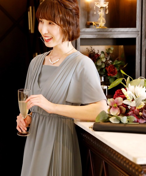 PourVous(プールヴー)の「袖あり&ミモレ丈 ワンピースドレスアシンメトリー 大きいサイズ 結婚式 フォーマル オケージョンドレス お呼ばれ 二次会 成人式 (ドレス・レディース・ライトグレー/ブラウン/ネイビー・M/L/XL)」の20枚目の写真