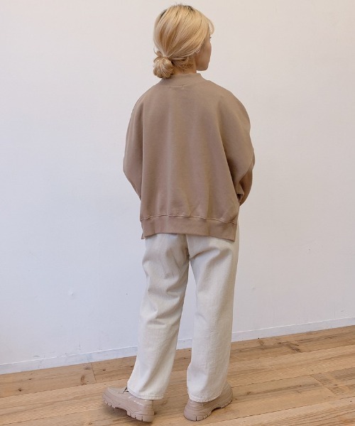 VANNIE U（ヴァニーユー）の「たぽ袖ショートスウェット（スウェット・レディース・ベージュ/ブラウン/ナチュラル・FREE）」の7枚目の写真