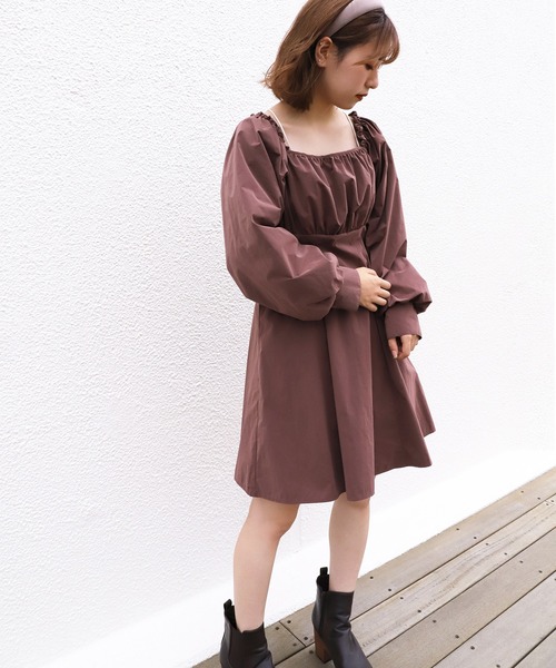 one after another NICE CLAUP（ワンアフターアナザーナイスクラップ）の「ボリュームミニワンピース（ワンピース・レディース・ブラック/ベージュ/ブラウン・FREE）」の14枚目の写真