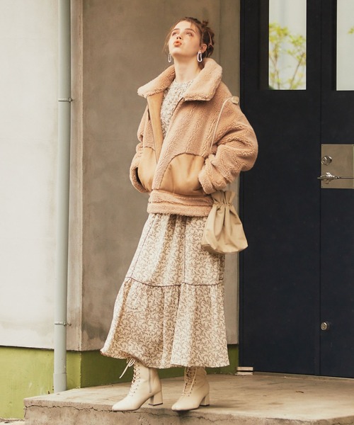 archives（アルシーヴ）の「花柄パイピングワンピース（ワンピース・レディース・ベージュ/ブラウン/グレー・MEDIUM）」の3枚目の写真