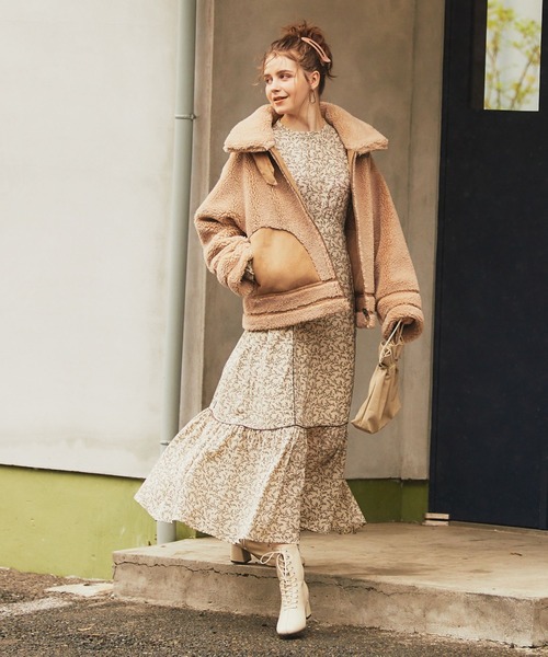 archives（アルシーヴ）の「花柄パイピングワンピース（ワンピース・レディース・ベージュ/ブラウン/グレー・MEDIUM）」の6枚目の写真