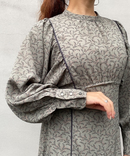 archives（アルシーヴ）の「花柄パイピングワンピース（ワンピース・レディース・ベージュ/ブラウン/グレー・MEDIUM）」の11枚目の写真