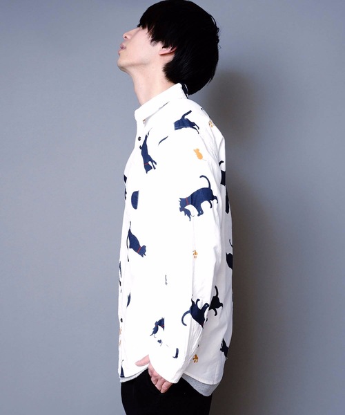 極美品 mannine マンナイン アニマル ねこ いぬ 総柄 ブラウス シャツ JEANS MATE（ジーンズメイト）の「オックス総柄シャツ アニマル