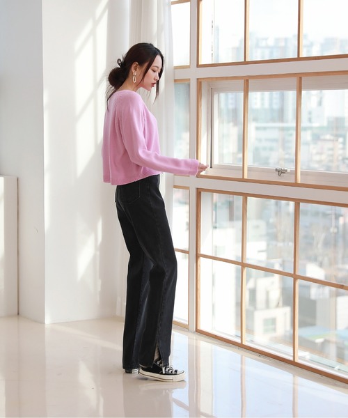 by muni:r（バイ ムニール）の「足が長く見えるシルエットハイウエストロングスリットデニム（デニムパンツ・レディース・ライトブルー/ブラック/ブルー・SMALL/MEDIUM）」の9枚目の写真