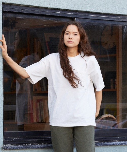 RIKKA FEMME(リッカファム)の「【ムラサキスポーツ別注】RIKKA FEMME/リッカファム ルーズシルエット Tシャツ R21SS201(Tシャツ/カットソー・レディース・ベージュ/ブラウン/ホワイト・FREE)」の2枚目の写真