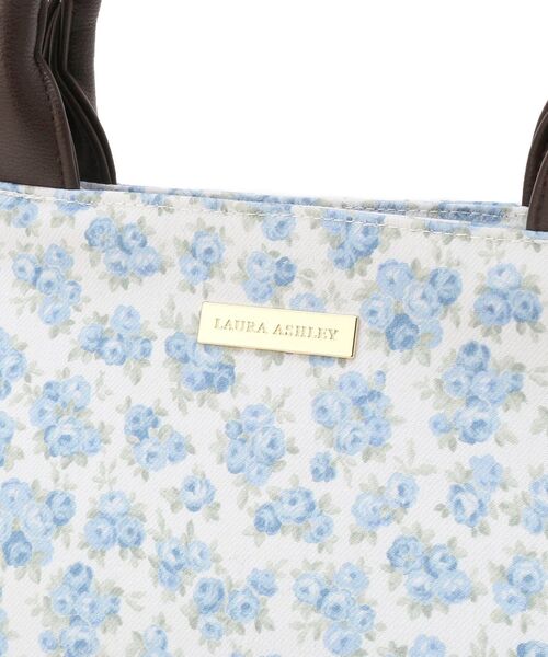 LAURA ASHLEY（ローラアシュレイ）の「2WAYフローラルトートバッグ（トートバッグ・レディース・ピンク系5/ブルー系5・00）」の6枚目の写真