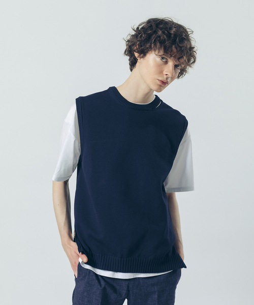ABAHOUSE(アバハウス)の「ハイストレッチ PE天竺 ニットベスト(ニット/セーター・メンズ・ネイビー/グレイッシュベージュ/カーキ・48/46)」の3枚目の写真