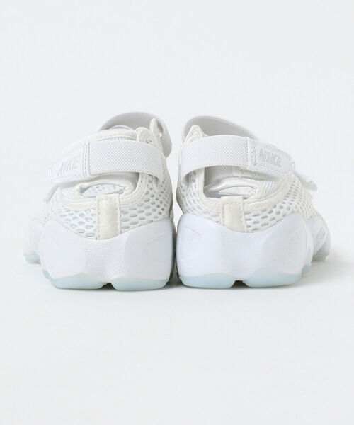 NIKE(ナイキ)の「NIKE / エアリフト(その他シューズ・レディース・ホワイト/ブラック・23.0cm/24.0cm/25.0cm)」の3枚目の写真