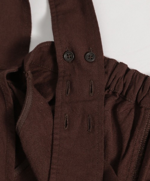 niko and...（ニコアンド）の「V開きサロペット（サロペット/オーバーオール・レディース・ブラック/ブラウン/カーキ・MEDIUM/LARGE）」の16枚目の写真