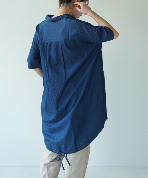 LUPILIEN(ルピリアン)の「ライトデニムコクーンシャツチュニック(シャツ/ブラウス・レディース・インディゴブルー/ブルー・FREE)」の10枚目の写真