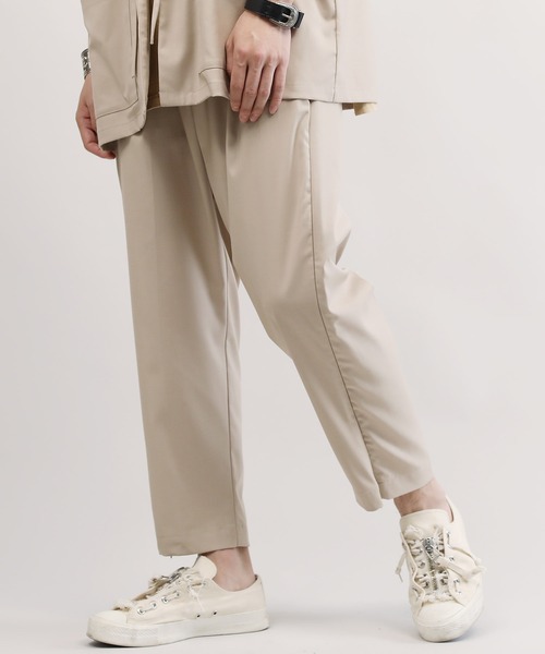 Lulu & Arnie(るるあんどあーにー)の「TR テーパード スラックス パンツ(スラックス・メンズ・ブラック/ベージュ/ブルー・MEDIUM/LARGE/X-LARGE)」の1枚目の写真