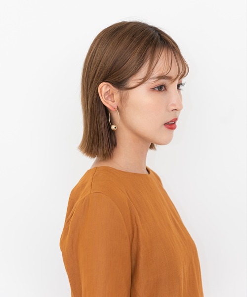 UNE MANSION（ユヌマンション）の「リングボールピアス（ピアス（両耳用）・レディース・シルバー/ゴールド・ONE SIZE）」の16枚目の写真