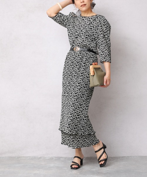 ap retro（アプレトロ）の「クリンクル加工ティアードナロースカート（スカート・レディース・ブラック/グリーン/アイボリー・FREE）」の18枚目の写真