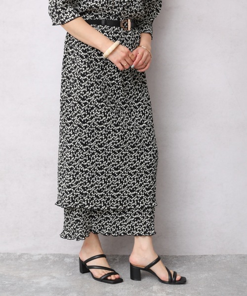 ap retro（アプレトロ）の「クリンクル加工ティアードナロースカート（スカート・レディース・ブラック/グリーン/アイボリー・FREE）」の17枚目の写真