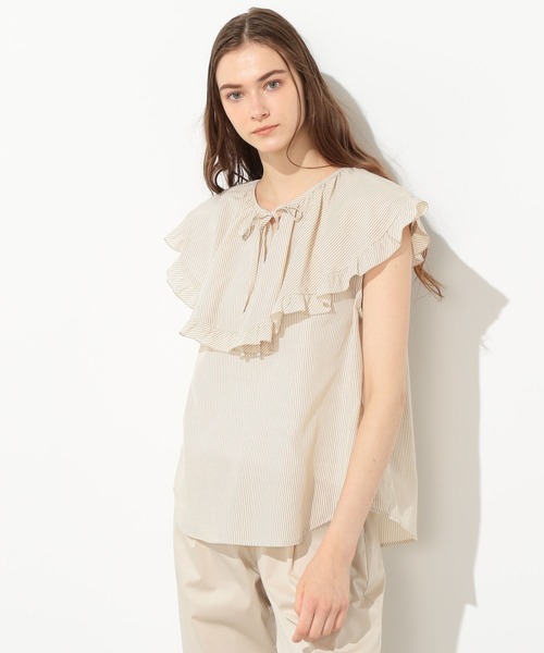 LE SOUK HOLIDAY（ルスークホリデー）の「ストライプラッフルノースリーブブラウス（シャツ/ブラウス・レディース・ベージュ/ネイビー・11号/9号）」の2枚目の写真