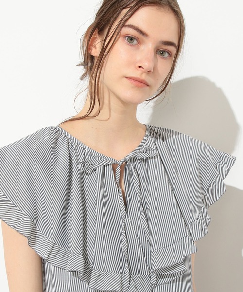 LE SOUK HOLIDAY（ルスークホリデー）の「ストライプラッフルノースリーブブラウス（シャツ/ブラウス・レディース・ベージュ/ネイビー・11号/9号）」の16枚目の写真