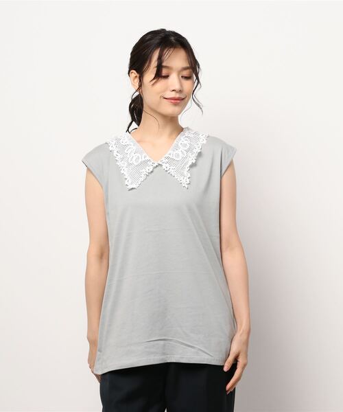 koe(コエ)の「レース衿ノースリーブTシャツ*(Tシャツ/カットソー・レディース・ライトグレー/ベージュ/オフホワイト/チャコールグレー・FREE)」の4枚目の写真